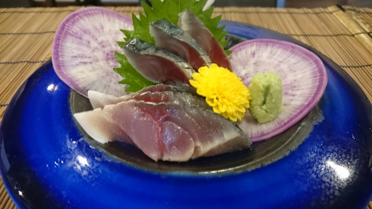 脂ののった鯖！　辛口の日本酒に合いますね！「人気のメニュー！　食彩あさ乃の鯖の酢じめ！！！」