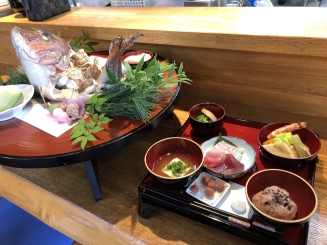 先日お食い初めのお祝いご来店ありがとうございました「お食い初めのお祝いに喜ばれております。」