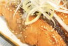 元気になる麹漬け鮭の醤油焼き「元気になる 麹漬け鮭の醤油焼き「米津町で腸活ランチが食べられる古民家カフェ」