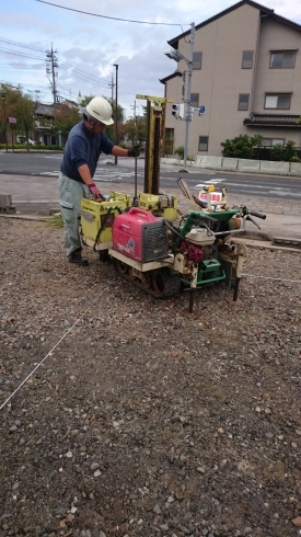 地盤調査「戸建て賃貸住宅の地盤調査を行っています。」