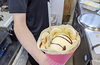 可愛すぎて食べられない！（食べるけど！）「★私のあかがねポイント生活【シュクトリエ　坂井店の生クリーム抜きクレープ】」