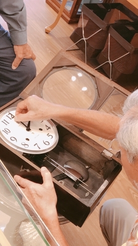 ボンボン時計　お直し致します「古い時計もお直し致します♪」