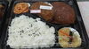 ハンバーグとカニクリームコロッケ弁当「まだまだあります！」