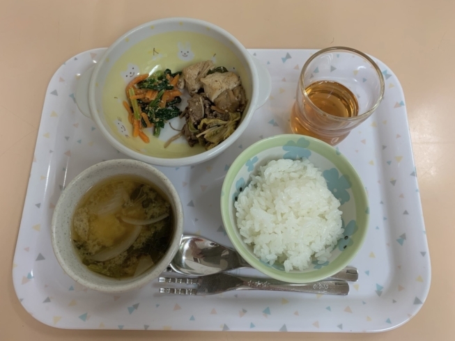 「今日の給食（谷史季保育園）10月7日」