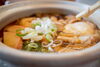 「味噌しょうゆ風味の鍋焼うどん」