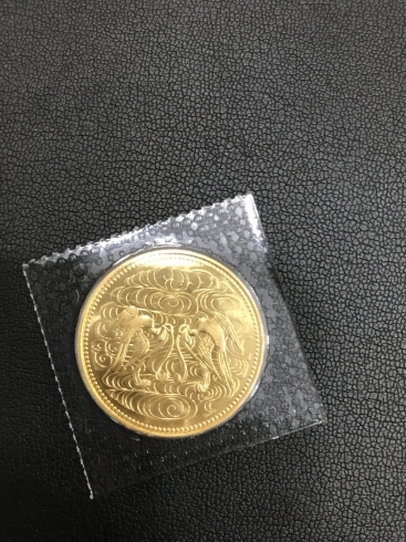 「天皇陛下　御在位　60年記念 10万円　プルーフ　金貨　買取致しました。相鉄横浜の買取専門店　【おたからや 相鉄横浜駅前店】」