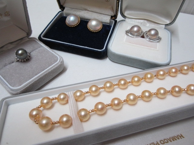 「伊丹市昆陽南から、真珠の指輪やネックレスのお買取りです。宝石や貴金属は、おたからやJR伊丹店まで！」