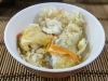 お椀に入れて頂きます！「【西条市：三津屋南】居酒屋さくらさんで、新鮮な鯛の釜飯を頂きました♪」