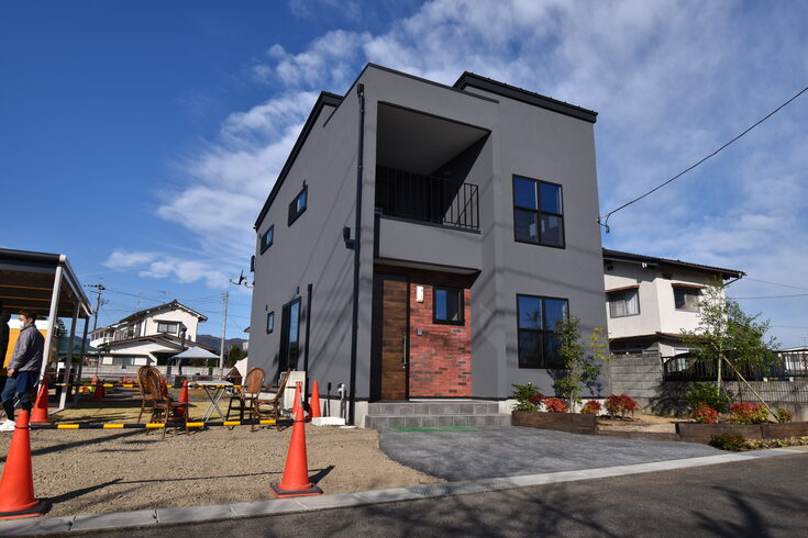 DAYFIELD FRANK カッコいい家でしょ「【3日目】PLAY HOME FESTA vol.1 大盛況の3日間でした。新築、リフォーム工事に関心のある方はもちろん、皆様の暮らしづくりに役に立つ、楽しいイベントだったと思います。」