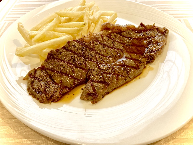 国産サーロインステーキ「福島市黒岩の本格洋食店!国産サーロインステーキをランチでコスパ良く食べる!」