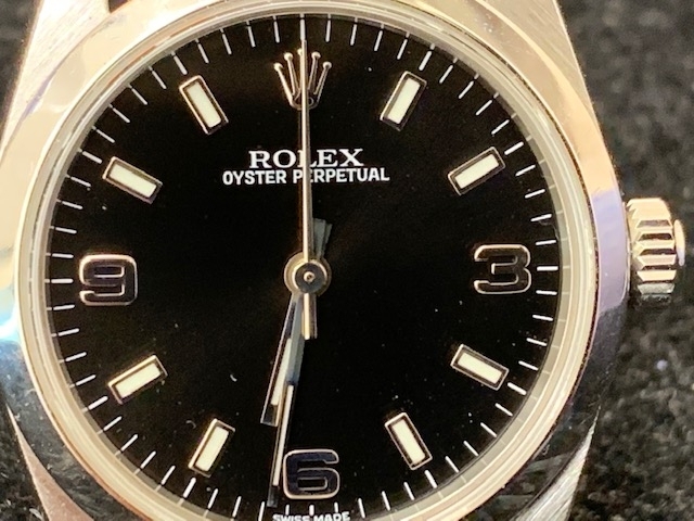 ロレックス高価買取　アンティークも買取OKです。「ロレックス　ROLEX　腕時計　77080 オイスターパーペチュアル　高価買取りさせて頂きました。　腕時計「お売り下さい」　　中が見える安心の当店「買取りと査定」は「チケット大黒屋」金町北口店」