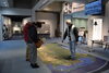 語り部ツアーの様子「『館内語り部ツアー』『謎解きLINEゲーム』など参加型イベントを開催しています！」