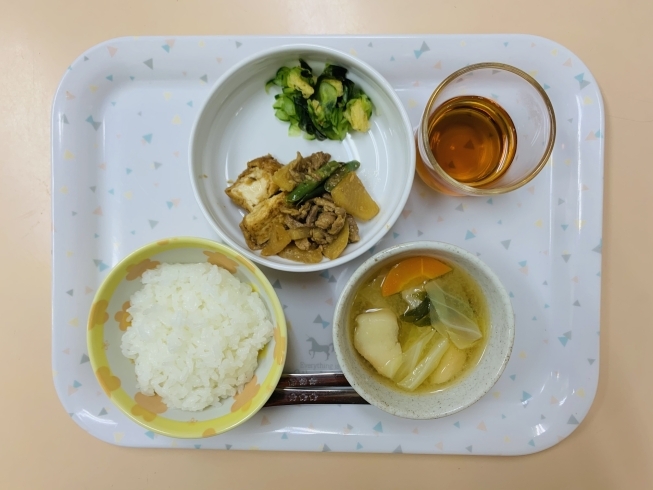 「今日の給食(谷史季保育園) 12月16日」