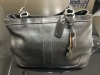 「COACH コーチ　ハンドバッグ　レザー　黒　横浜　買取　高価買取　神奈川区横浜駅の買取専門店「おたからや　横浜本店」電話相談無料＆査定無料♪」