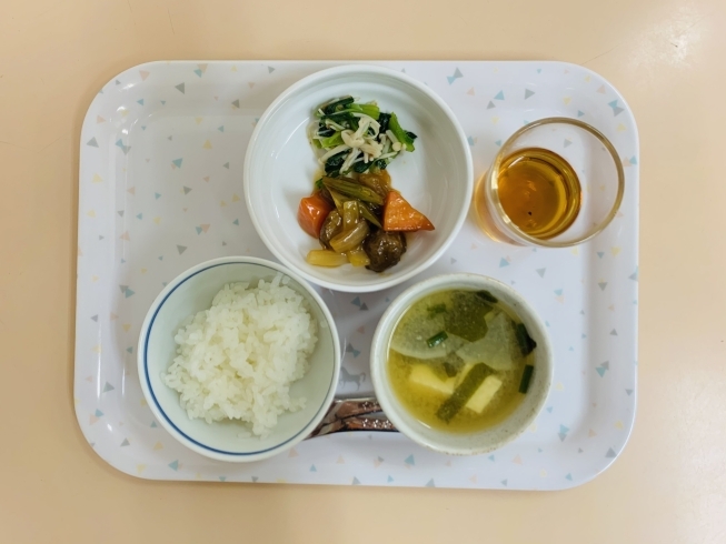 「今日の給食(谷史季保育園) 12月18日」