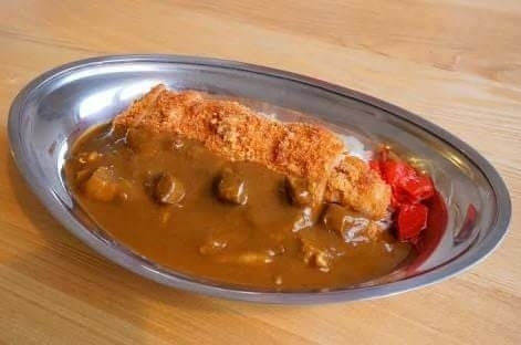 トッピングカツ 100円引きの260円＋カレー代「お得情報と年末年始のお知らせです」