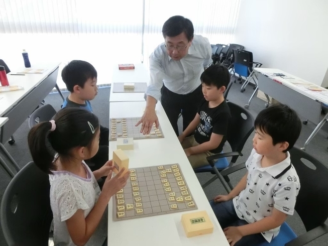 初期の行方市コテラス教室「永作将棋教室の　生徒を募集します。」