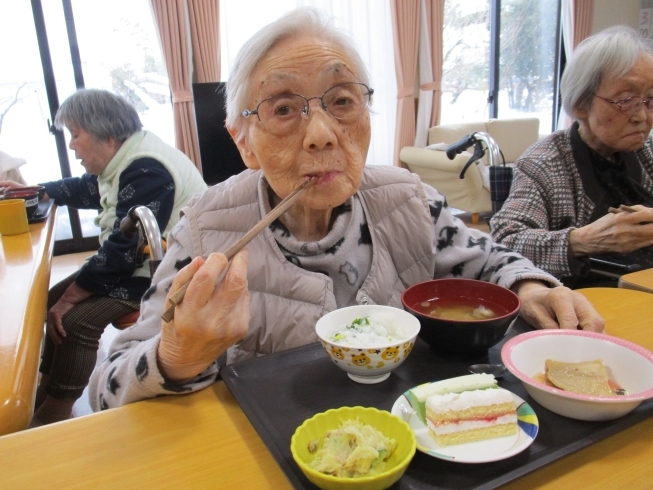 「気持ちも新たに！　施設で『新年の集い』を行いました♪」