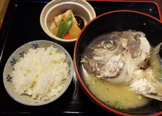 「1月21日(木)一魚一会のおすすめランチは「鯛の味噌汁定食」です♪」