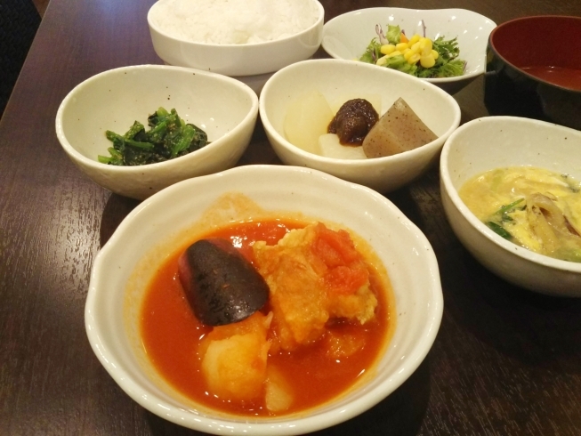 「温まる チキントマト煮♪」