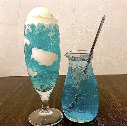 「UMIのクリームソーダ✨」