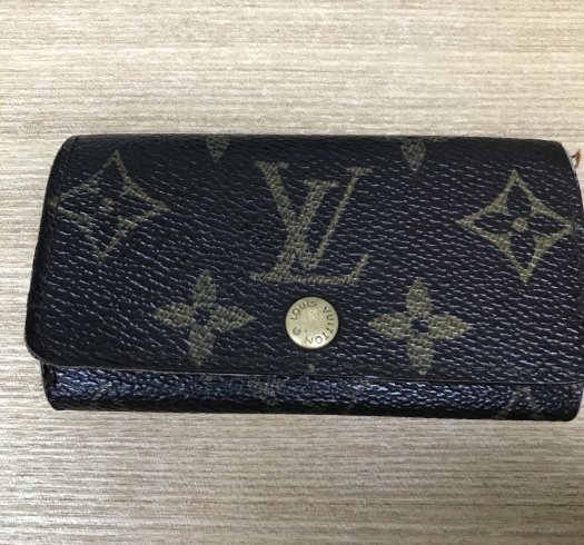 「LV ルイヴィトン キーケース　モノグラム　レザー　定番　横浜　横浜駅　買取　【高価買取】神奈川区横浜駅の買取専門店「おたからや　横浜本店」電話相談無料＆査定無料」