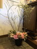 ピンクの衣裳をイメージして。「素敵なお花を・・・・」