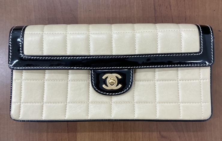 シャネル　財布「【CHANEL 　高価買取】松江市の買取専門店「おたからや　イオン松江店」電話相談無料＆査定無料♪」