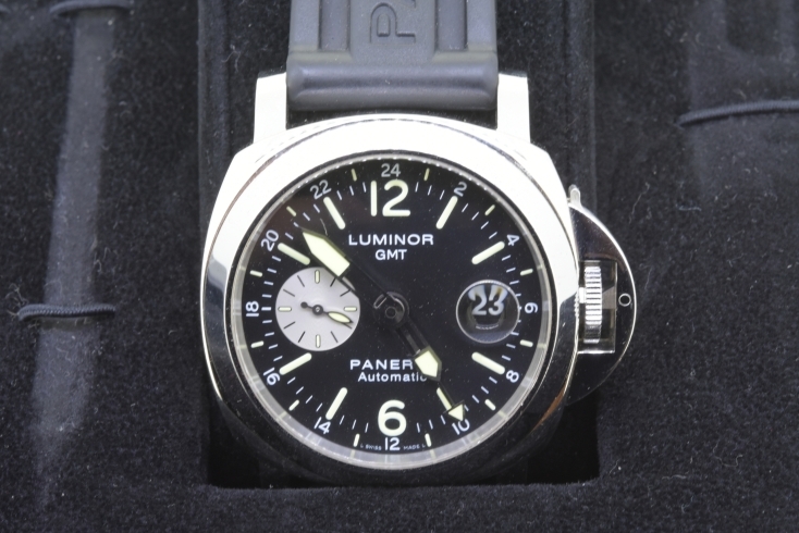 「パネライ買取りました！　松江市　高級時計の買取は、質屋の蔵たけうち松江店をご利用下さい。（ZX294761)」
