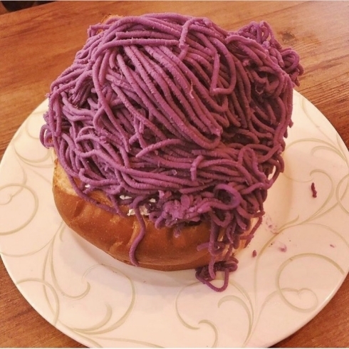 「紫芋ハニートースト✨」