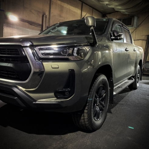 LINE-X TOYOTA HILUX「STYLE FACTORY LINE-X 施工ご予約承っております！」