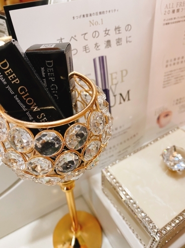 全ての女性のまつ毛を濃密に「大変お待たせ致しました✨まつ毛美容液入荷✨」