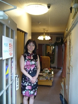 中国人女性スタッフが施術するため、
女性のお客様も安心です「中国式マッサージ憩(いこう)本店(宮前平)」