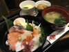 「らぷらざ亭　ランチ　海鮮ちらし丼」