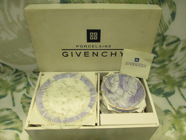 GIVENCHY(ジバンシー) 食器セット「【引き出物など、使わずにしまったままの処分・整理したい食器(洋食器・和食器・ブランド食器)買い取ります!!】 千葉市花見川区 新検見川駅 南口 買取センターG・P(ジーピー)新検見川店」