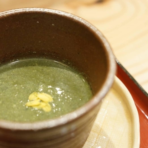 緑のスープ「季節の移り変わりを色と味と食材と…」