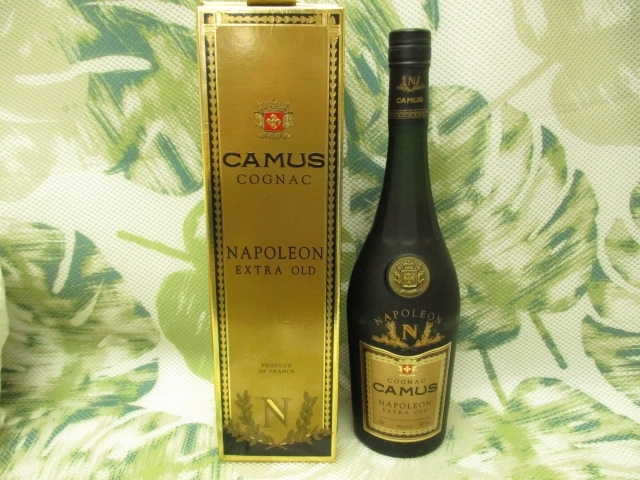 CAMUS(カミュ)ナポレオン エクストラオールド「【飲まないお酒、年代物のお酒(古酒)買い取ります！！】ブランデー・ウイスキー・シャンパン・マオタイ・ワイン・日本酒・焼酎・ビールなど　花見川区 新検見川駅 南口 買取センターG・P 新検見川店」