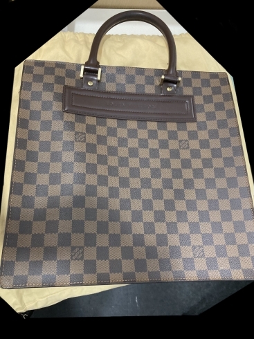 LOUIS  VUITTON 財布「【LOUIS  VUITTON　高価買取】横浜市西区の買取専門店「おたからや　相鉄　横浜駅前店」電話相談無料＆査定無料♪」