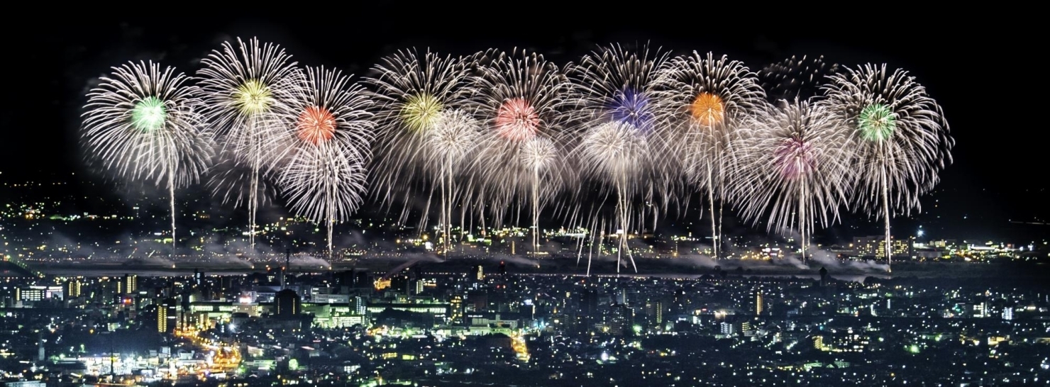 日本三大花火とは 長岡花火の特長 長岡花火19 完全攻略ガイド まいぷれ 長岡市