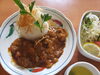 「本日のおすすめランチは牛すじカレーライス」