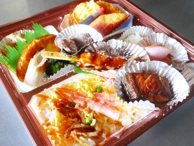 ちらし寿司弁当（税込1080円）「初夏に食べたい！「ちらし寿司弁当」はこちら」