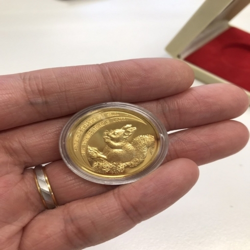 世界で2000枚のみ発行の珍しい金貨です「札幌で金貨の売却なら「買取専門店 くらや 札幌西店」へお越しください！」