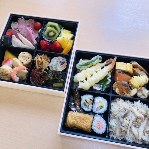 1番人気の箱御膳懐石弁当です。「☆お祝いのお弁当・ご法要のお弁当をご自宅・施設などお届けします☆」