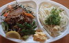 「明日の日替り弁当は漬け丼とうどん」