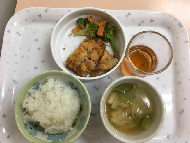 「谷史季保育園　今日の給食・おやつ６月９日水曜日」