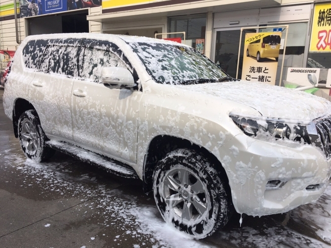 トヨタ/プラド「トヨタ/プラド！　ピカピカになる手洗い洗車【新潟市24時間ガソリンスタンド】」