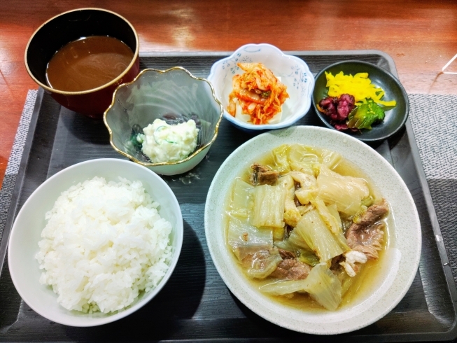 白菜イノブタです‼️「早く緊急事態宣言解除になってほしい…【鳥夜ゆうこ、京都市南区、居酒屋、ランチ、地鶏、お刺身 】」