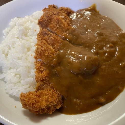 カツカレー食べたいよ〜って人はインスタDM下さい！「6月23日すいようびはスープ作りません…カレーの日だよー！！！」