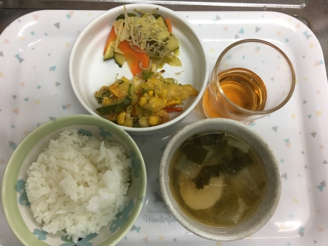 「谷史季保育園　今日の給食・おやつ　６月２８日月曜日」