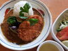 「本日のおすすめランチはポークカツカレー」